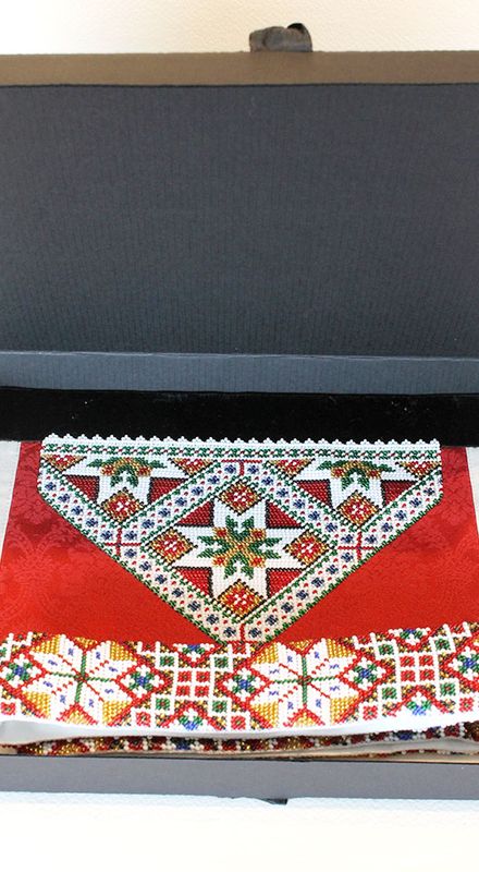 Oppbev./gaveeske til bringeduk/belte