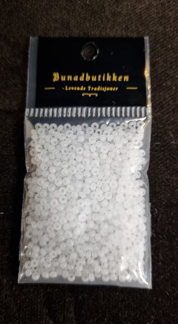 Hovedbilde 02090 Melkehvit