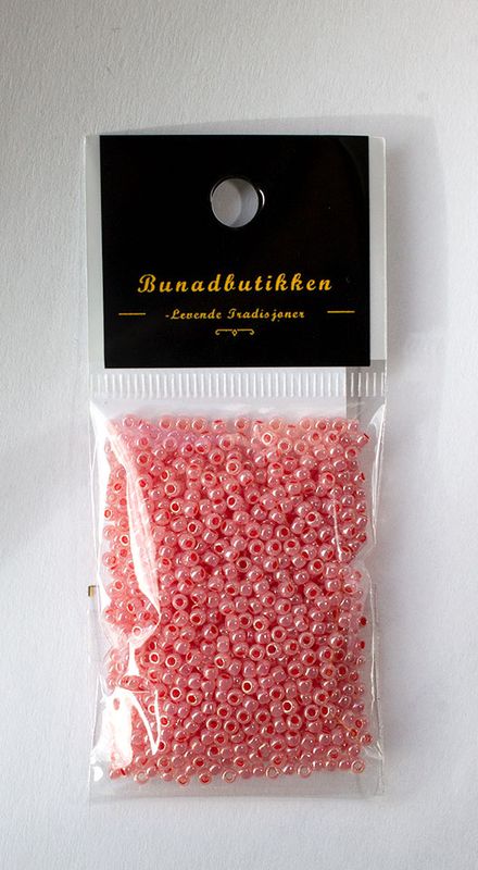 906 Gammel rosa