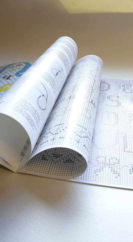 Hefte m/korsstingmønster 500 bokstaver